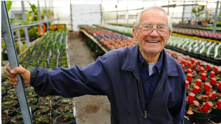 À 89 ans, il vit sa passion au quotidien et dit que le bonheur est dans le partage