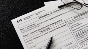 Fin de la saison des déclarations de revenus : 570 000 Québécois peuvent faire remplir leurs impôts gratuitement