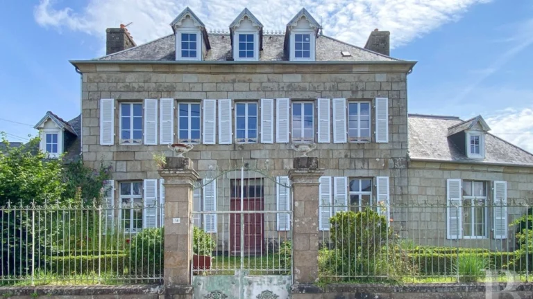 Formé au Japon, ce Breton fait partie des rares en France à bâtir des maisons selon cette méthode