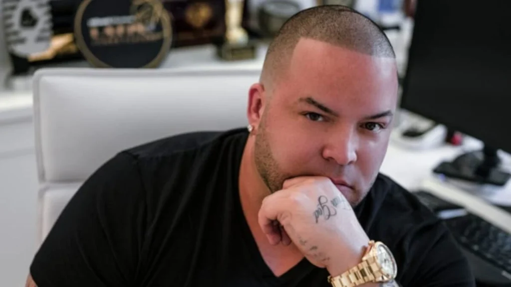 [PHOTOS] Liquidation exceptionnelle chez Saga : les biens du propriétaire mis aux enchères