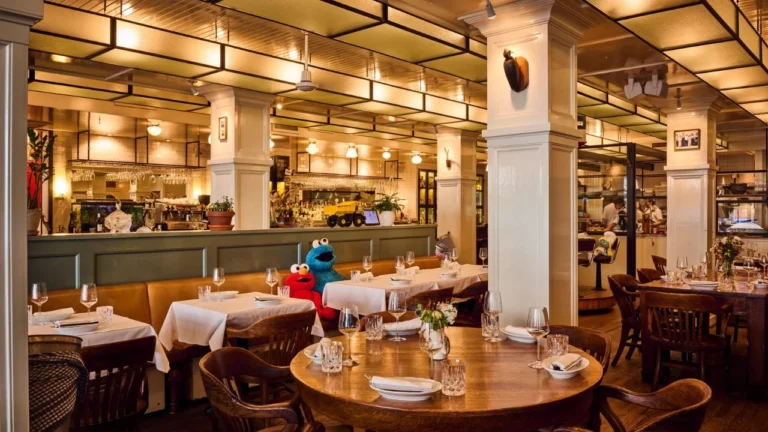 Trois restos montréalais viennent d’intégrer le guide des toilettes les plus prestigieuses du Canada