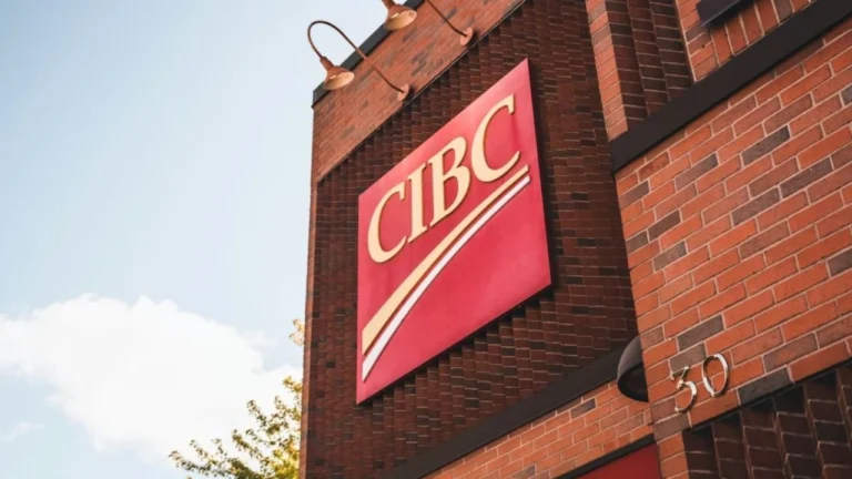 CIBC: des Canadiens admissibles à un règlement collectif de 11 millions de dollars
