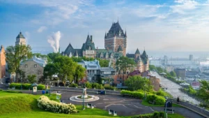 Destinations de voyage au Québec : explorer les lieux incontournables hors Québec et Montréal