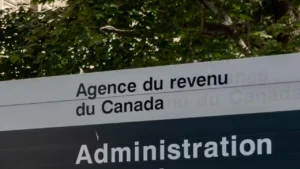 L’Agence du revenu du Canada demande aux employés de la fonction publique d’être au bureau quatre jours par semaine