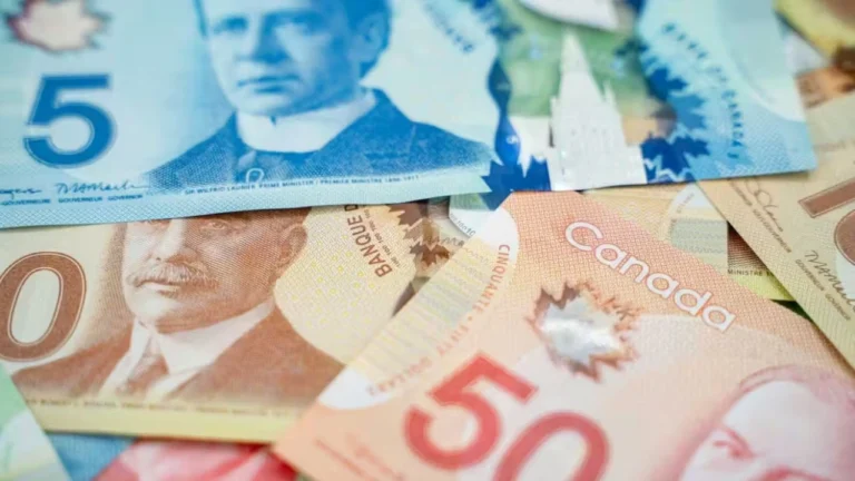 Certains Canadiens recevront des prestations gouvernementales la semaine prochaine